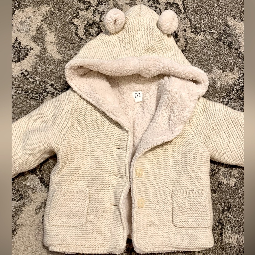 EUC 🌸 Baby Gap Lined Cardigan • Sz. 12-18 mos.